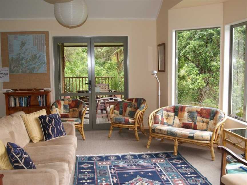 Mahana Lodge Boutique Bed & Breakfast, Black Rock, New Zealand