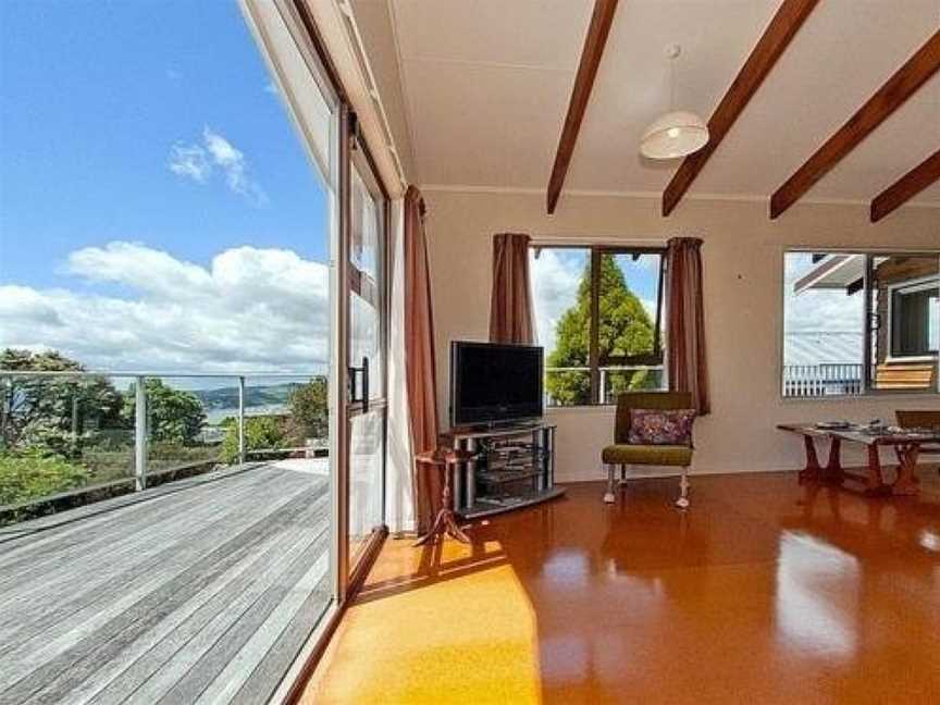 Views on Rimu - Whitianga Holiday Home, Whitianga, New Zealand