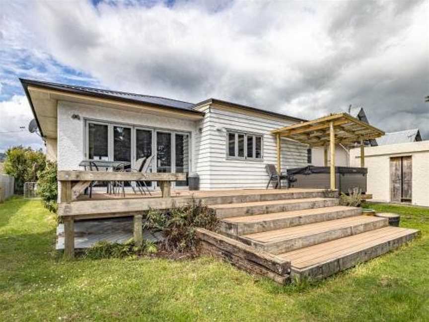 Kune Central - Ohakune Holiday Home, Ohakune, New Zealand