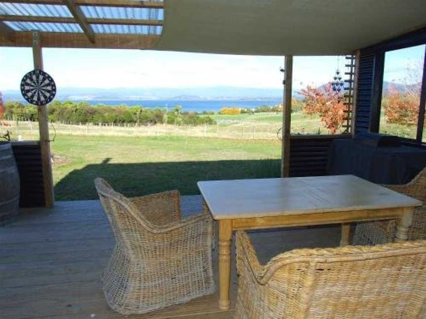 Tranquil Te Puke - Kuratau Holiday Home, Kuratau, New Zealand