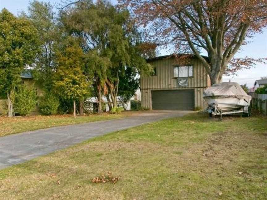 Whakaipo Views - Taupo Holiday Home, Taupo, New Zealand