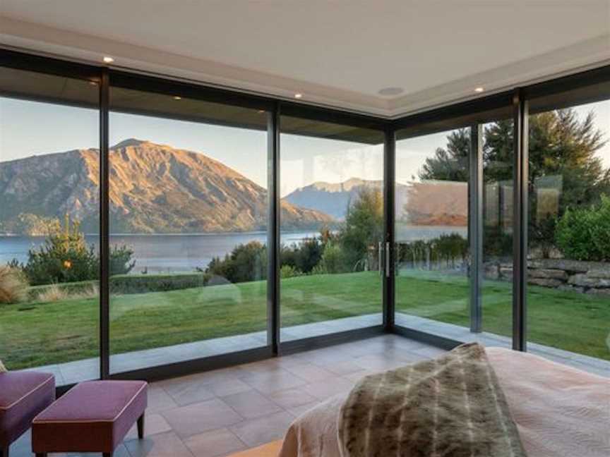 The Dacha, Accommodation in Wanaka