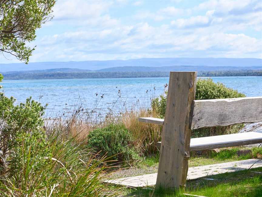 Private bench seat right on the waterfront