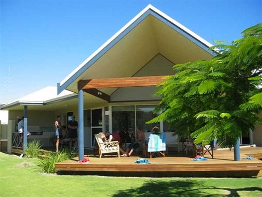 Rockpool Beach House, Accommodation in Dongara