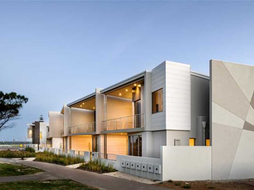 Fresh and modern contrast to the traditional Esperance beach shack