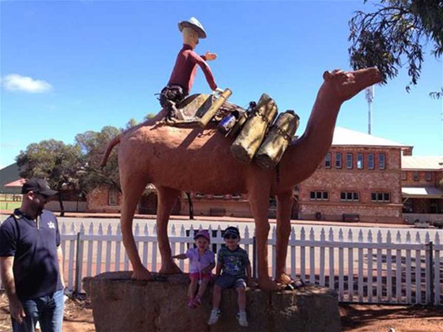 Ben Prior's Park, Tourist attractions in Coolgardie