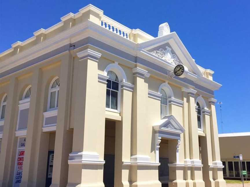 Geraldton Regional Art Gallery, Tourist attractions in Geraldton