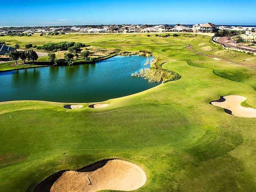 Secret Harbour Golf Links, Tourist attractions in Secret Harbour