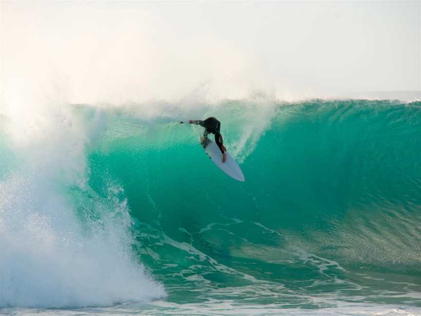 Surfing at Jakes Point, Tourist attractions in Kalbarri