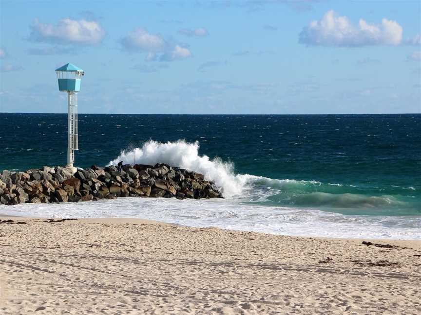 Surfing at City Beach, Tourist attractions in City Beach