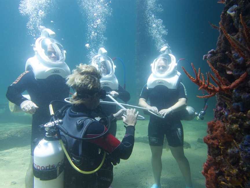 Diving at Busselton Jetty, Tourist attractions in Busselton