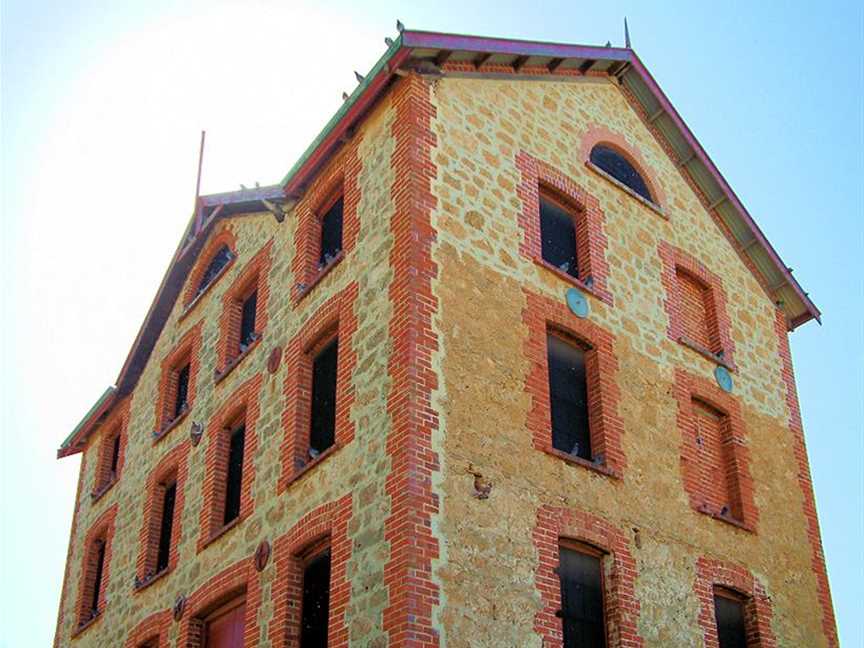 Royal Steam Roller Flour Mill, Tourist attractions in Dongara