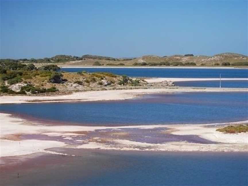 Serpentine Lake, Tourist attractions in Rottnest Island