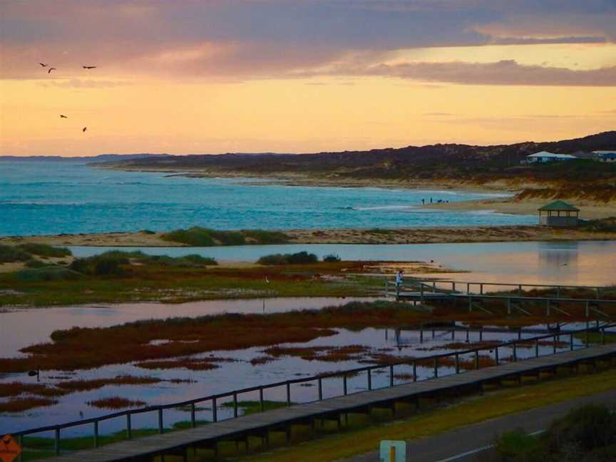 Ocean Drive Lookout & Boardwalk, Tourist attractions in Port Denison