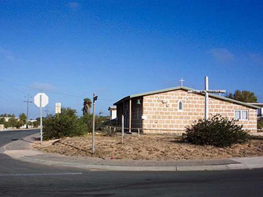 St Andrews Church, Tourist attractions in Denham