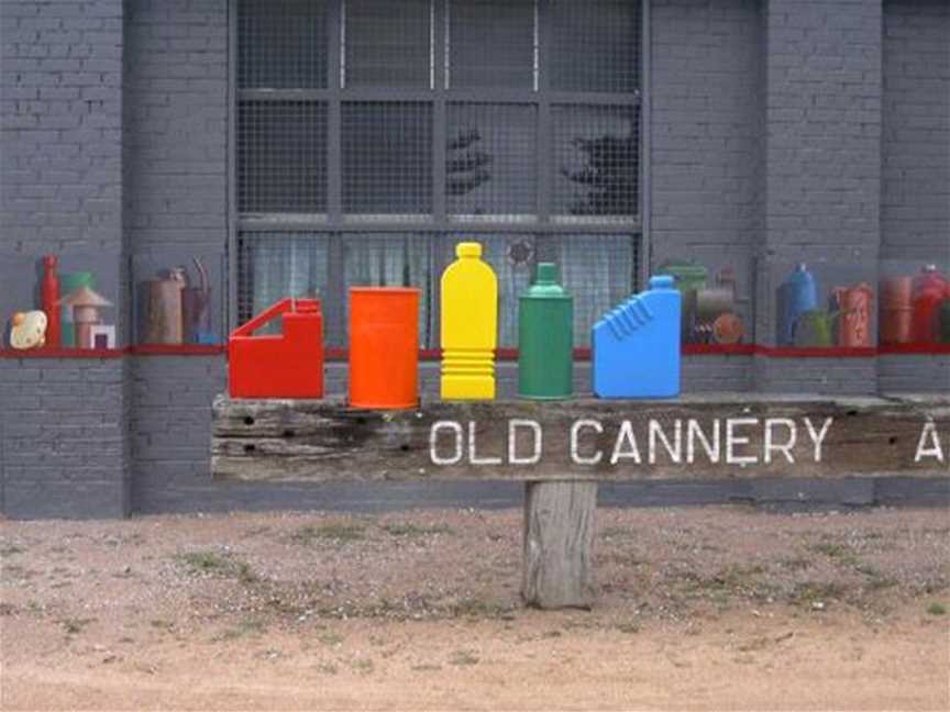 The Old Cannery Arts Centre, Tourist attractions in Esperance