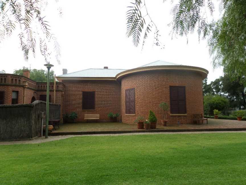 Historic Cummins House, Novar Gardens, SA