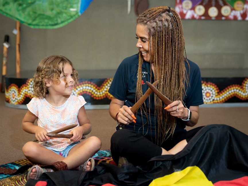 Jellurgal Aboriginal Cultural Centre, Tourist attractions in Burleigh Heads