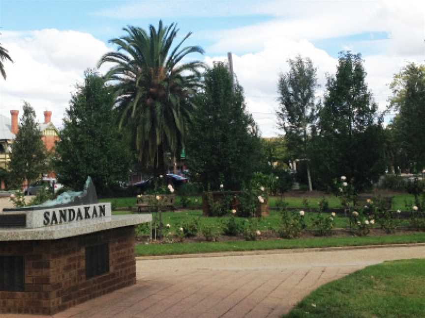 Victory Memorial Gardens, Tourist attractions in Wagga Wagga