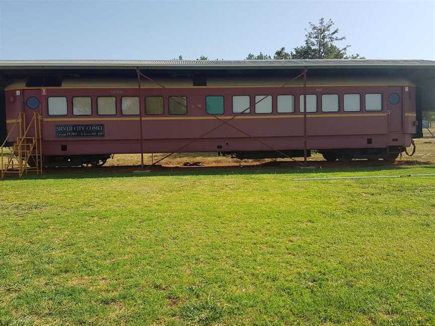 Henry Parkes Museum, Tourist attractions in Parkes