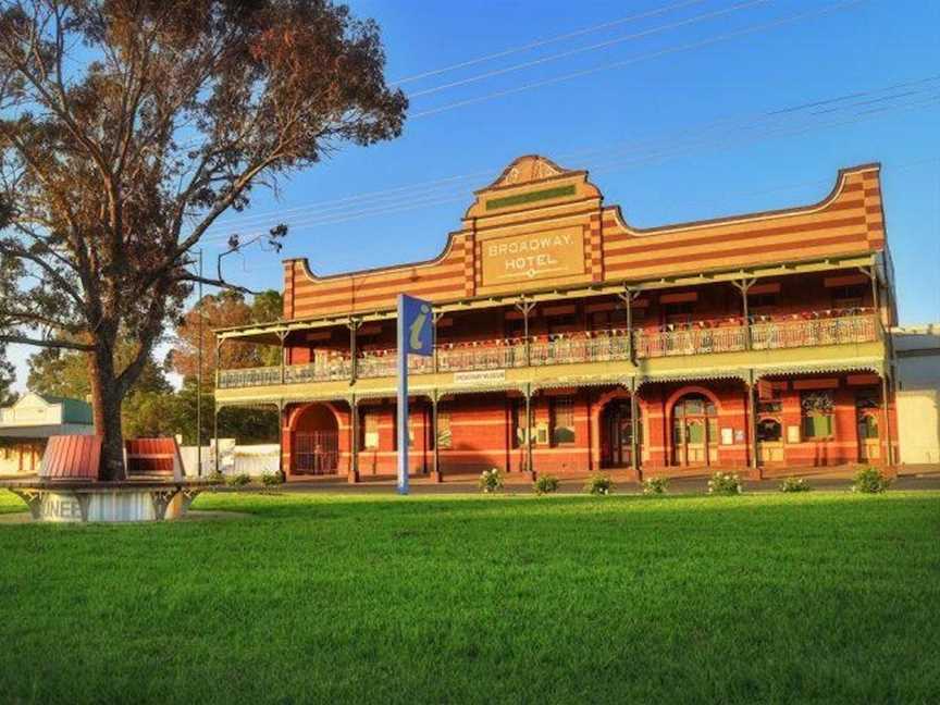 Junee Broadway Museum, Tourist attractions in Junee