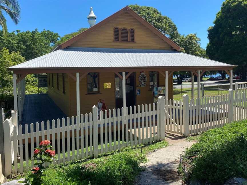 Port Douglas Court House Museum, Tourist attractions in Port Douglas