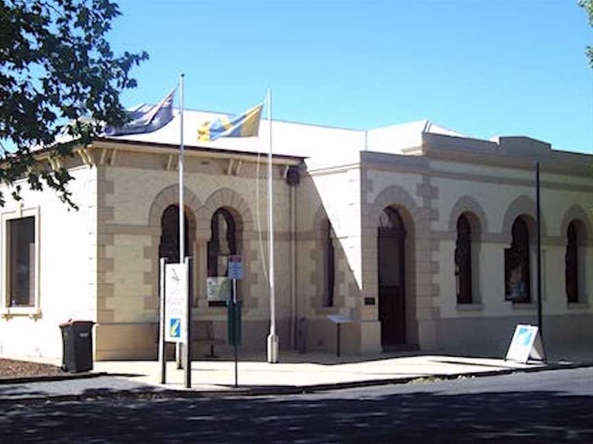 The John Riddoch Centre, Tourist attractions in Penola