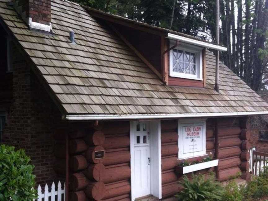 Log Cabin Museum, Tourist attractions in Belgrave