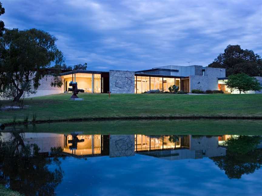 McClelland Sculpture Park and Gallery, Langwarrin, VIC