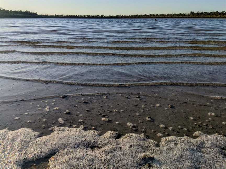 Lake Hayward, Tourist attractions in Lake Clifton