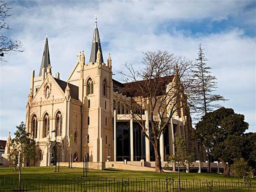 St Mary's Cathedral, Tourist attractions in Perth