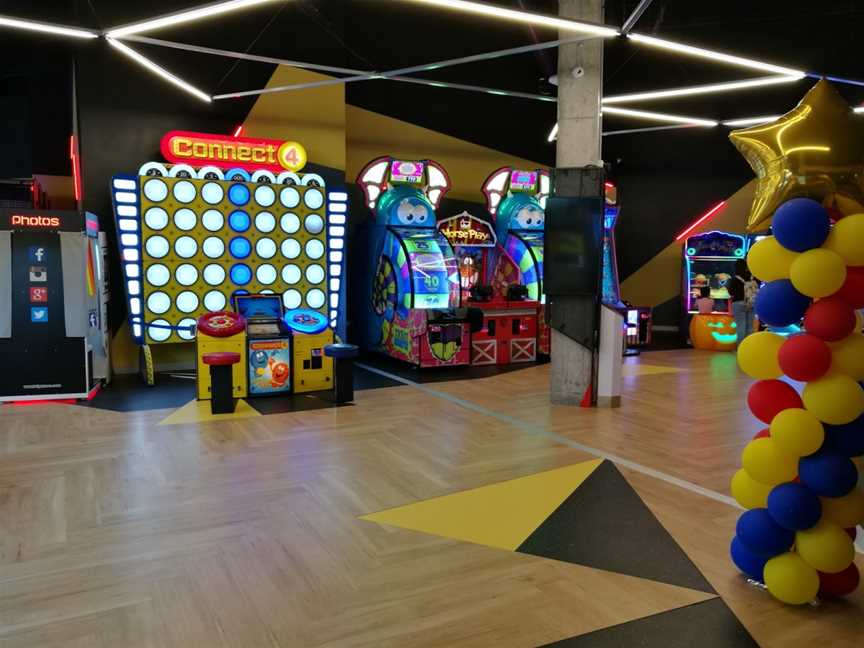 Timezone Werribee, Werribee, vic