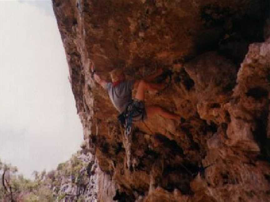 Climbing at Wallcliffe, Tourist attractions in Prevelly