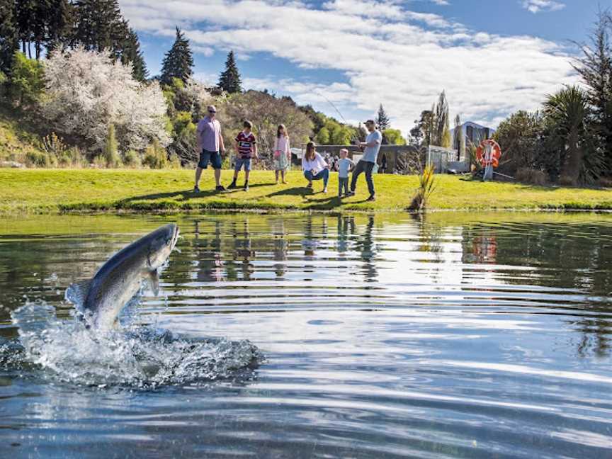 Hook Wanaka - Lake to Plate, Albert Town, New Zealand