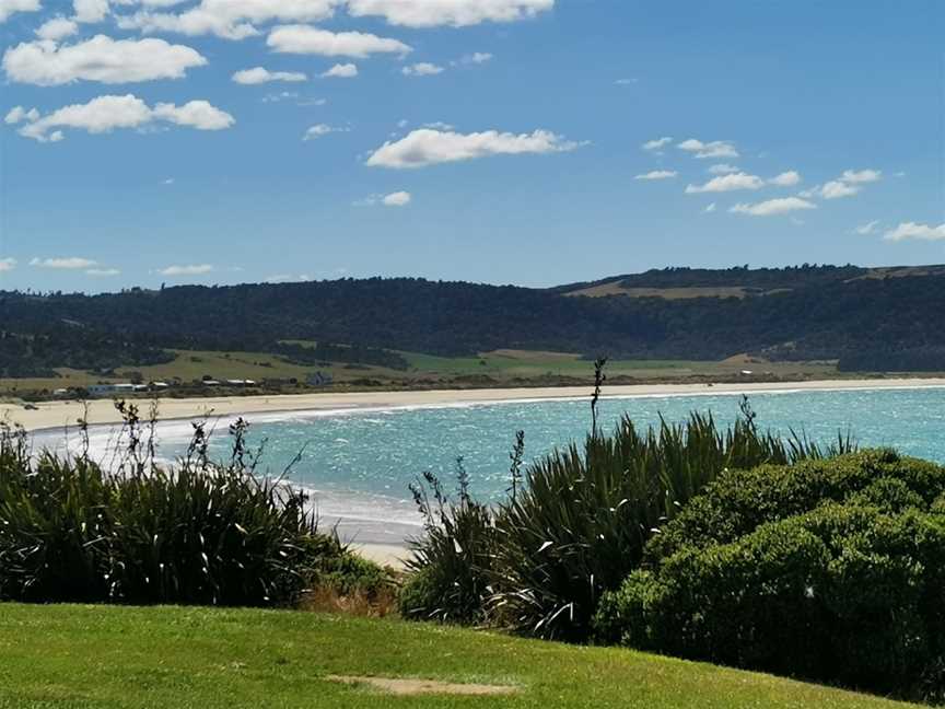 Curio Bay Cliffs, Riverton, New Zealand