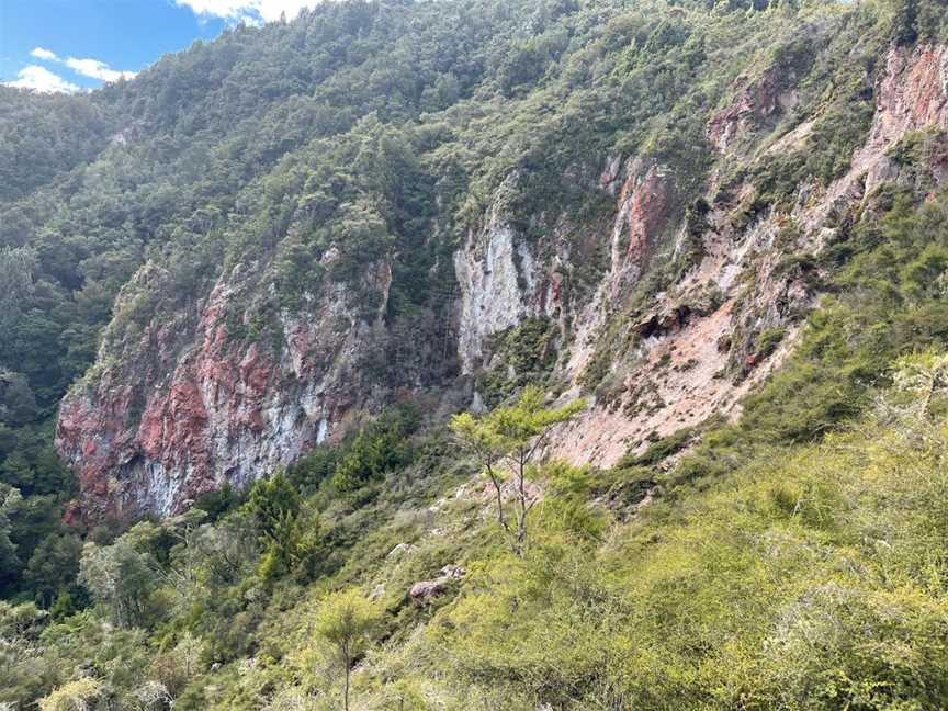 Rainbow Mountain Scenic Reserve, Waiotapu, New Zealand