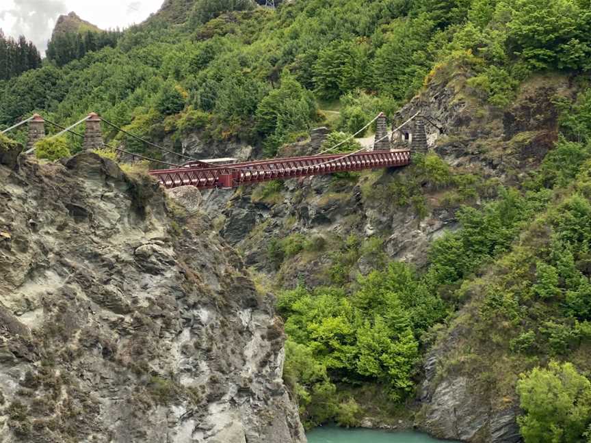 Kawarau Gorge Suspension Bridge, Arrow Junction, New Zealand