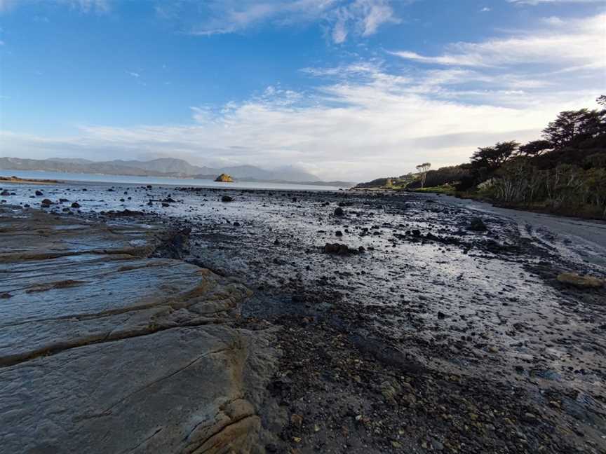 Koutu Boulders, Opononi, New Zealand