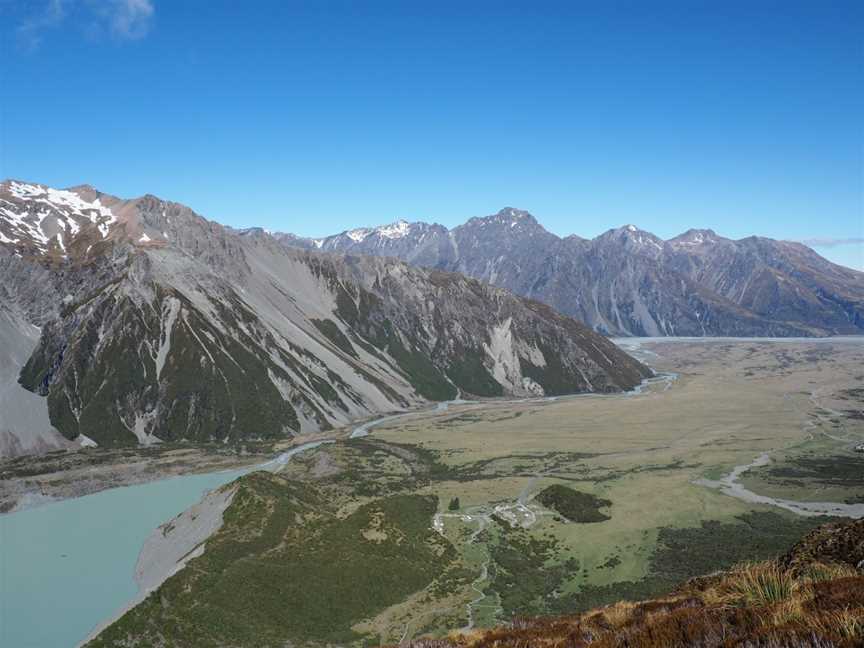 Sealy Tarns Viewpoint, Mackenzie Region, New Zealand