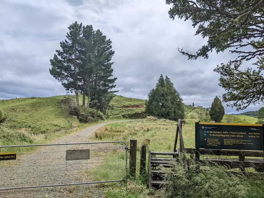 Mount Damper Falls, Ahititi, New Zealand