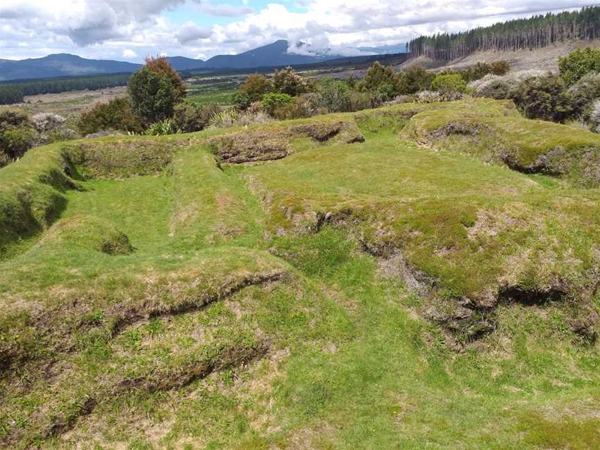 Te Porere Redoubt, Tongariro, New Zealand