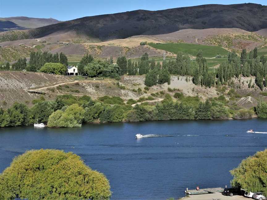 Bannockburn Inlet, Wanaka, New Zealand