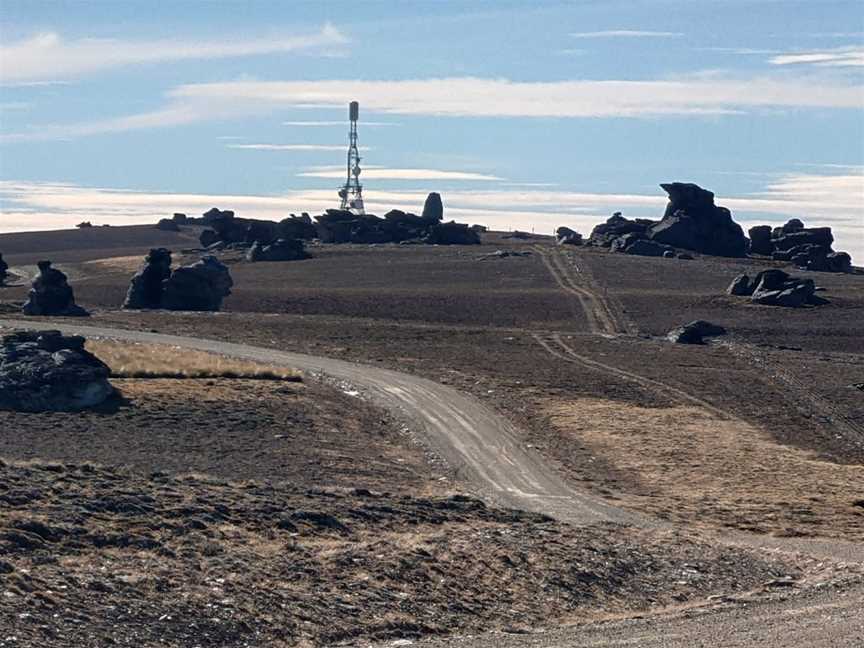 Kopuwai / The Obelisk, Fruitlands, New Zealand