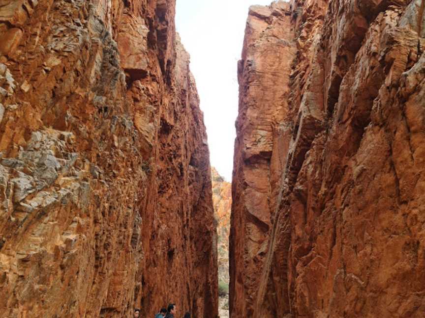 Standley Chasm – Angkerle  Atwatye, Hugh, NT