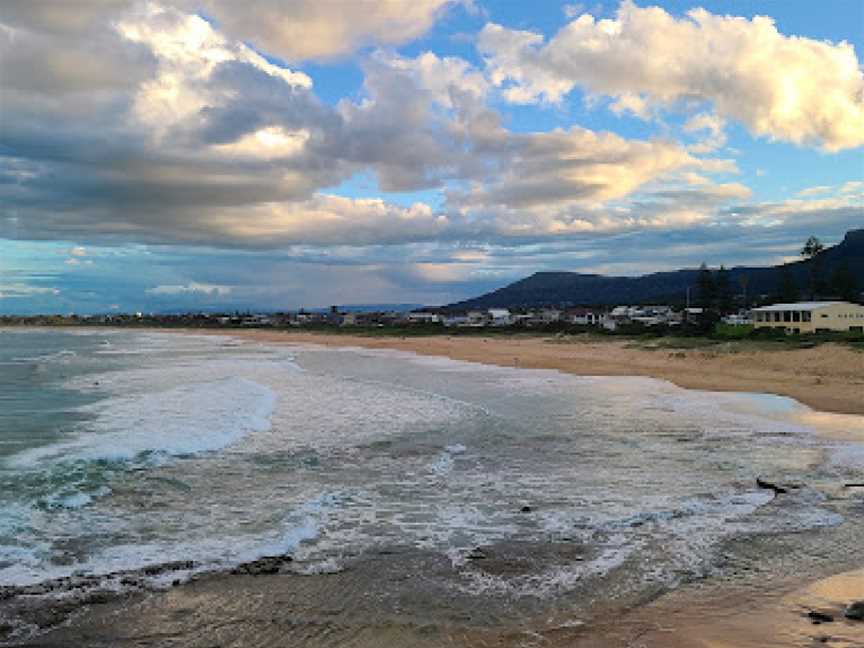 Woonona Beach, Woonona, NSW