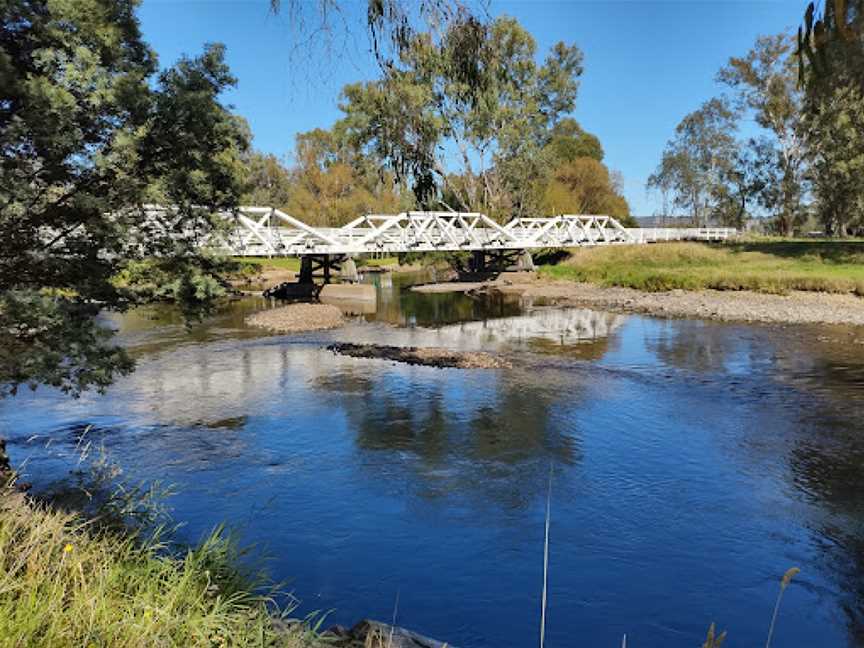 The Lions Junction Park - Tumut, Tumut, NSW