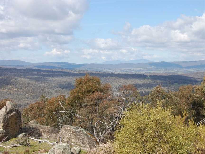 Mt Pilot Cycle Route, Chiltern, VIC