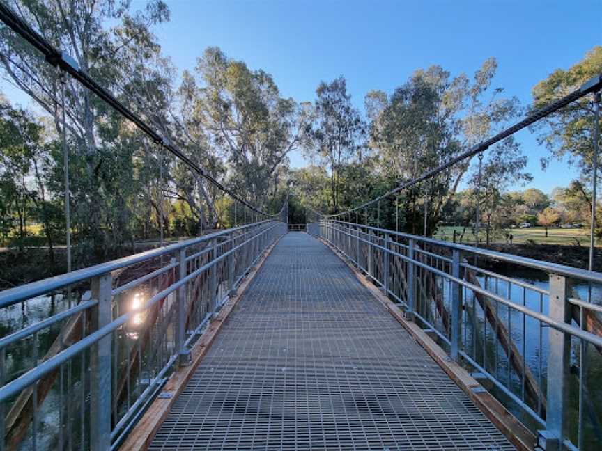 Bullawah Cultural Trail and Ovens Riverside Path, Wangaratta, VIC