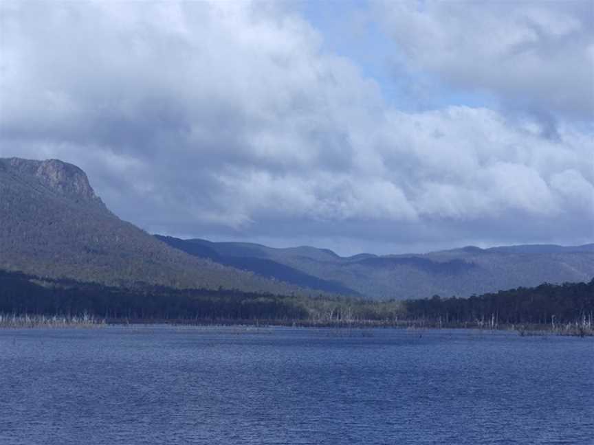 Lake Rowallan, Liena, TAS