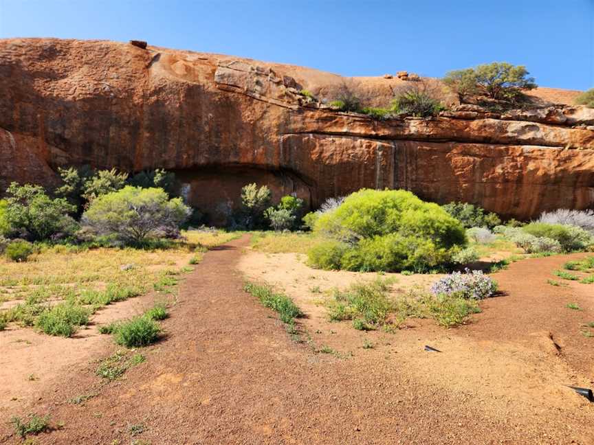 Walga Rock, Cue, WA